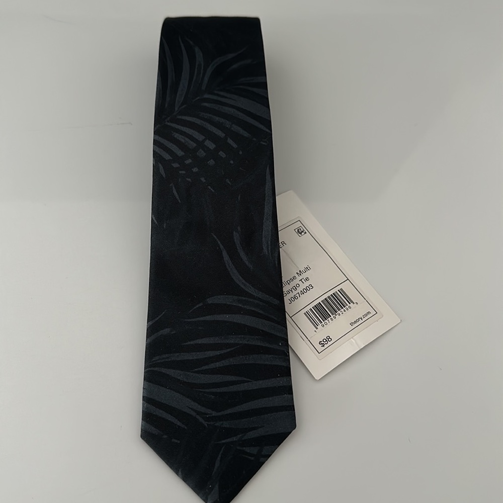 Men’s tie